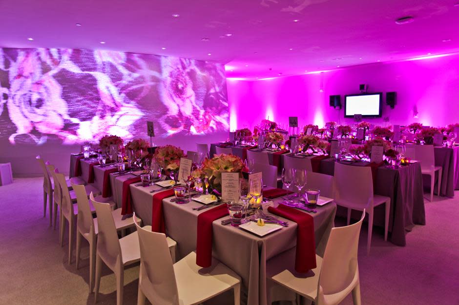 Donors Lounge SE View of Plated Dinner Featuring Video Projection Accent Lighting