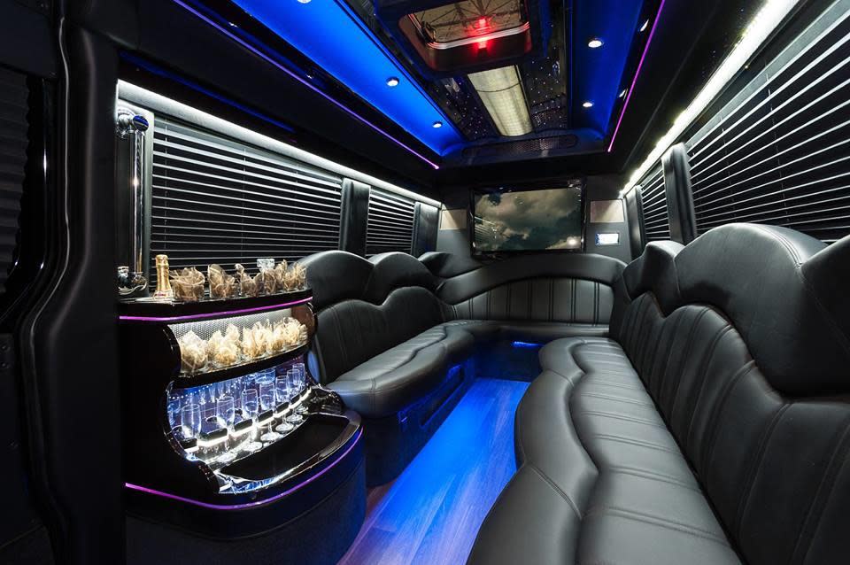 Sprinter Limousine