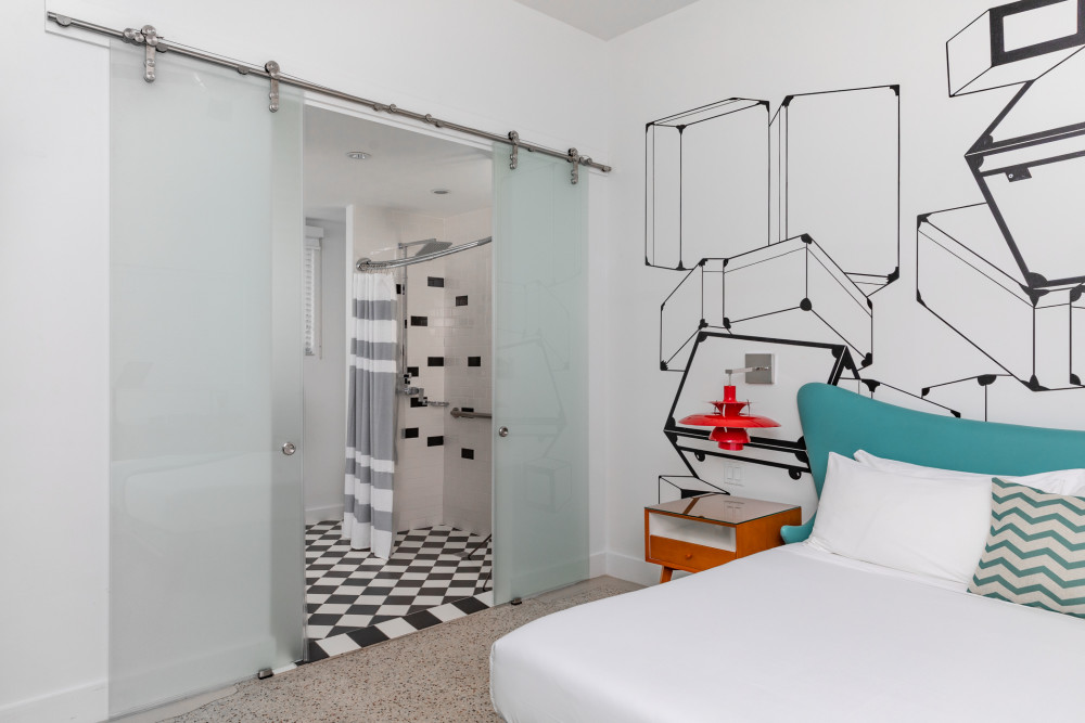 ADA Enabled King Room