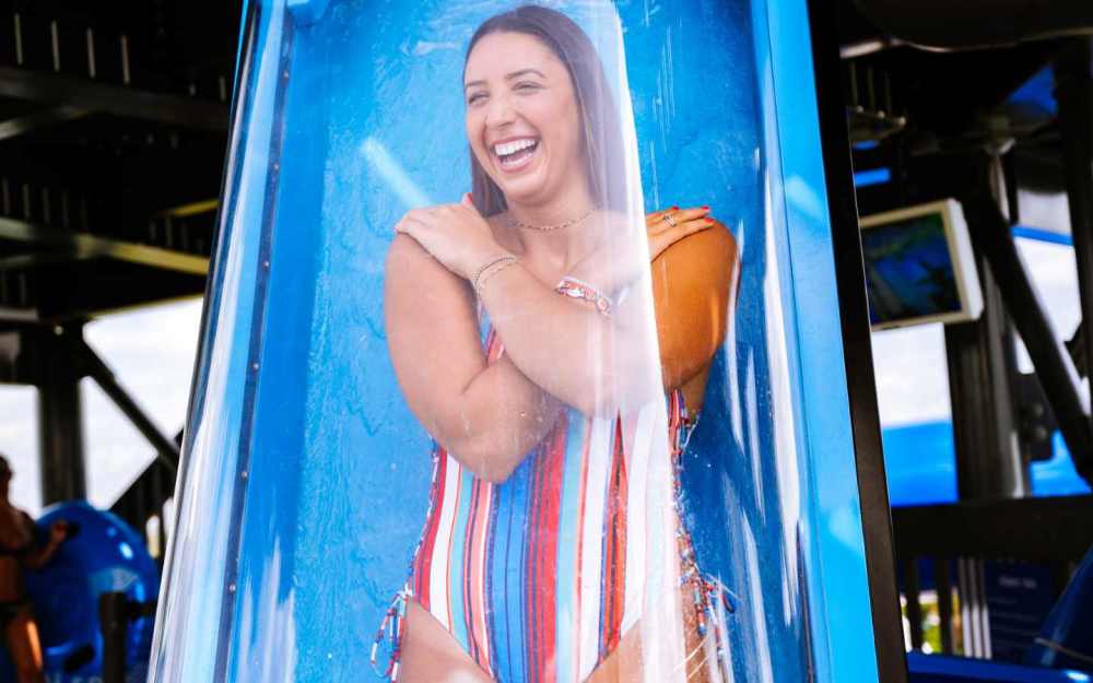 Aqua Drop: Get ready for an adrenaline rush as the trap door releases, sending you on an intense, almost-vertical drop. Thrills await!