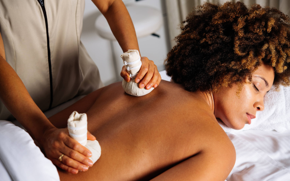 Experience the Thai Muscle Recovery: Stimulating, immune-boosting, pain-soothing. Thai poultices and skilled techniques induce relaxation and balance.