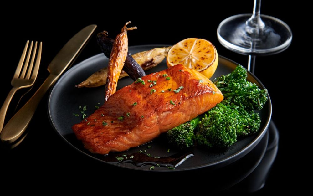 Morton's Ora King Salmon
