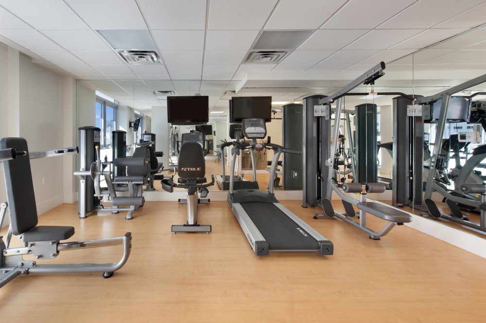 When it comes to fitness and health, South Beach sets a faster pace than most. Our state-of-the-art fitness center located at Boulan South Beach helps you keep up with free weights, a treadmill and a stationary bicycle.