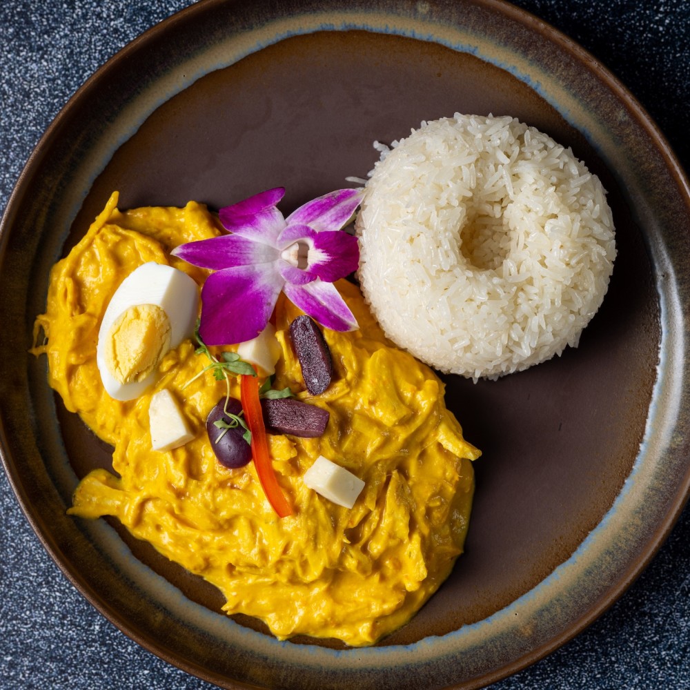 A Peruvian favorite that warms the soul — Ají de Gallina is a rich, creamy shredded chicken stew made with yellow chili peppers, cheese, and spices.