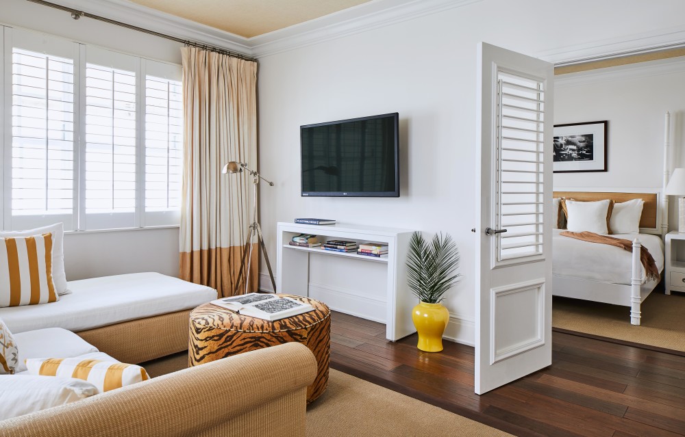 Superior Pool View Suite