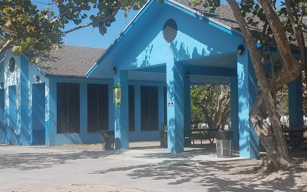 North Beach Oceanside Park Pavilion photo by Maika Moulite