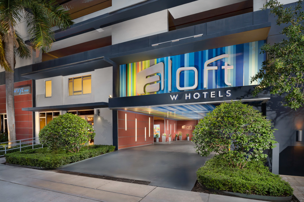 The welcoming entrance to Aloft Miami Brickell, located in the vibrant Brickell district near downtown Miami.