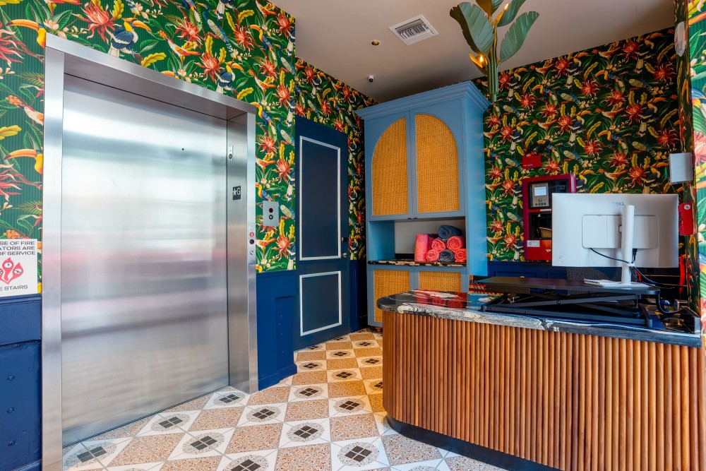 Casa Canita front desk