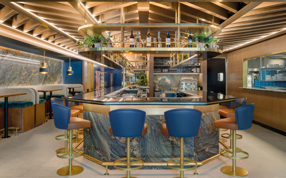 Bar