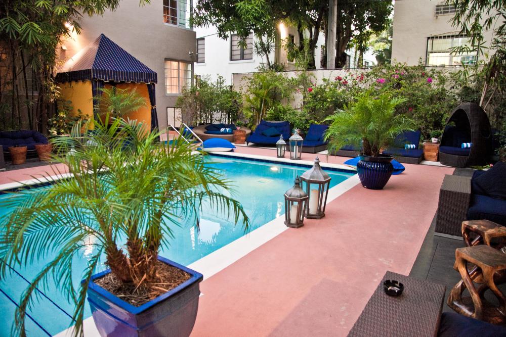 Riviera South Beach Pool