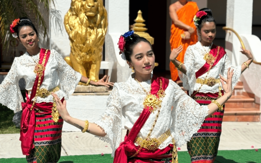 Discover the rich cultures and traditions that make South Dade one of Miami's most diverse and unexpected destinations.