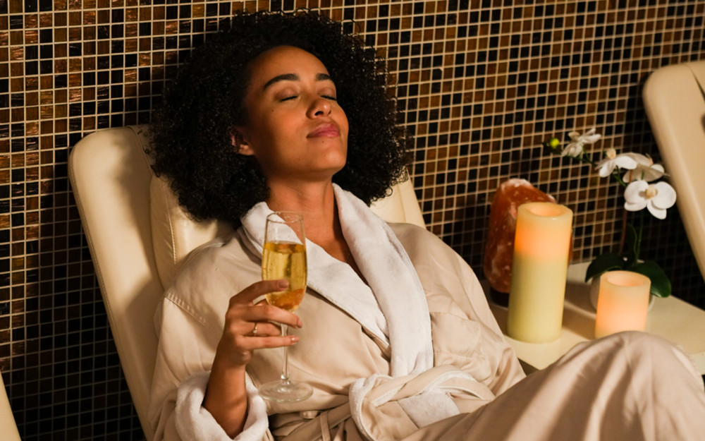 Prior to services, enjoy a glass of bubbles while you start to enter a relaxed state.