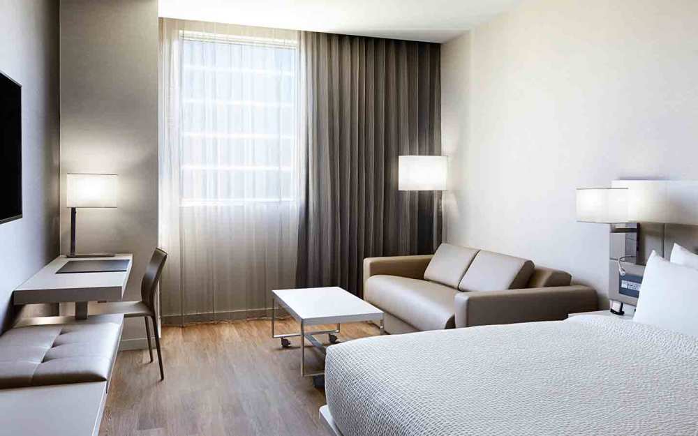King Guestroom