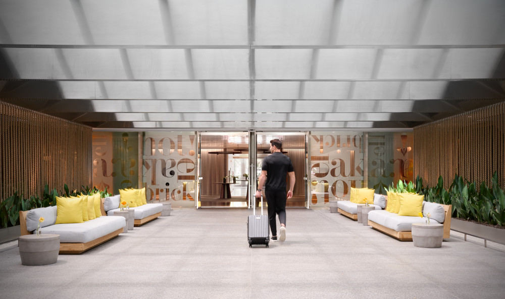 Entrance to hotel