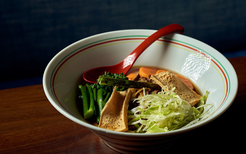 A comforting and flavorful classic, the Niku Beef Udon showcases tender beef and thick, chewy noodles in a rich, savory broth.