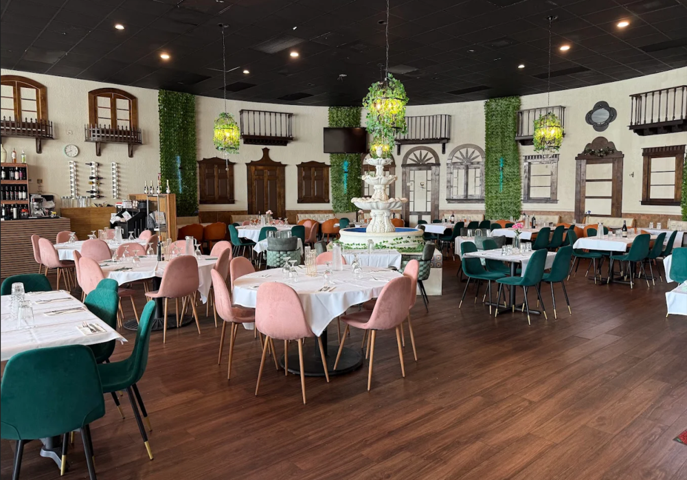 Ashoka's elegant dining space showcases authentic Indian cuisine, warm ambiance—perfect for fine dining, family meals, and corporate events.
