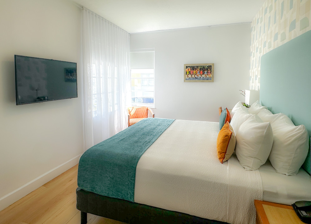 Avalon Hotel King Room Partial View