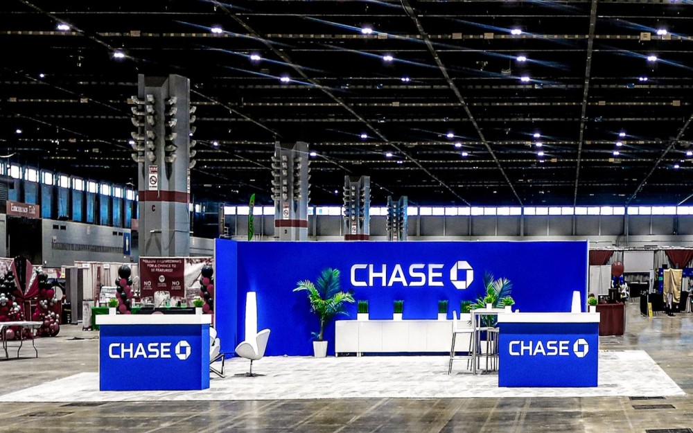 Chase Bank fabrication and installation.