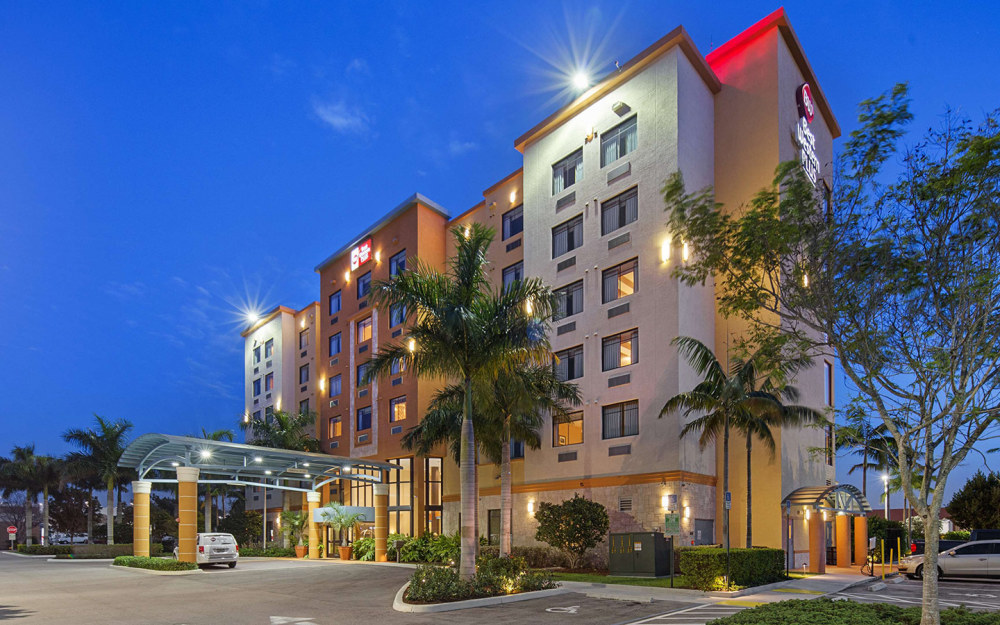 Best Western Plus Kendall Airport Hotel & Suites