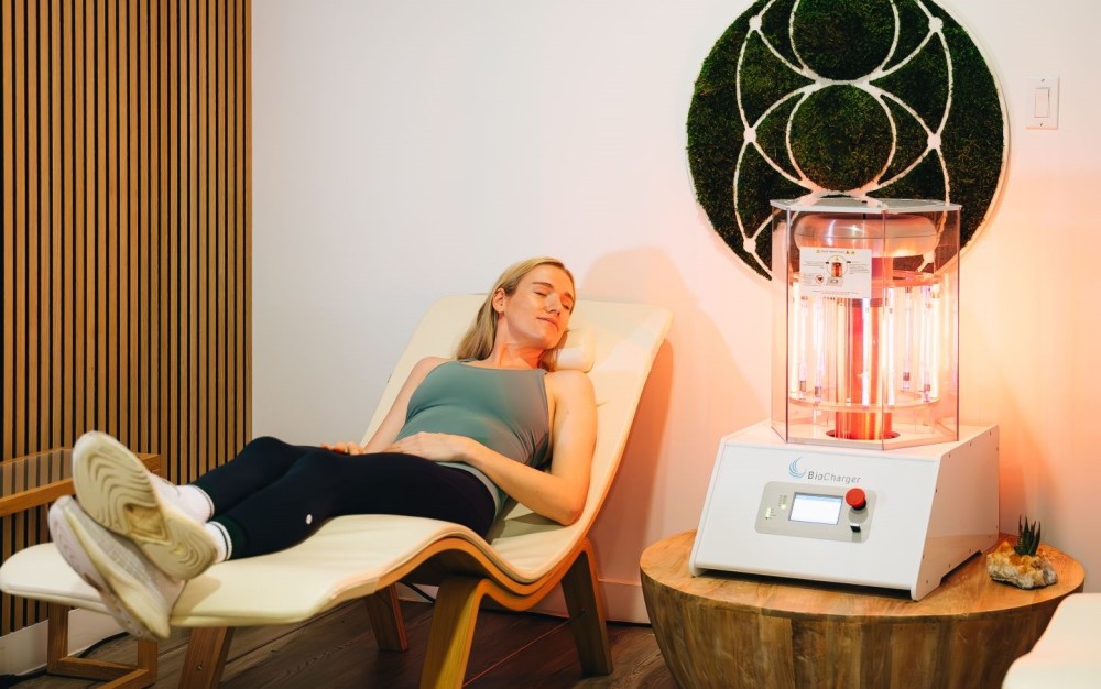 The BioCharger creates a controlled radiant energy field that wirelessly delivers the energy to revitalize and restore balance to the body.