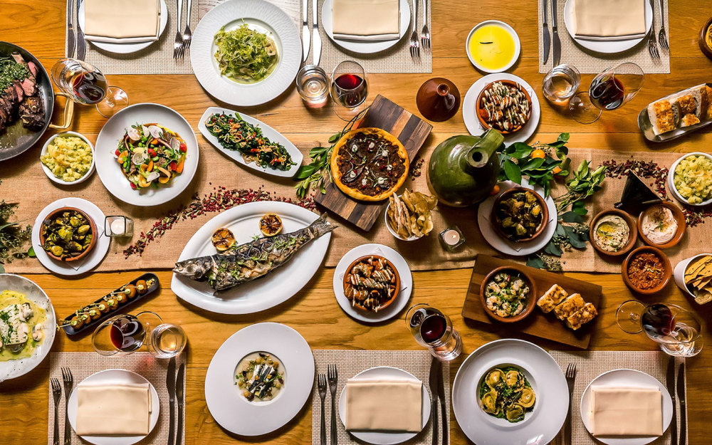 Boulud Sud table