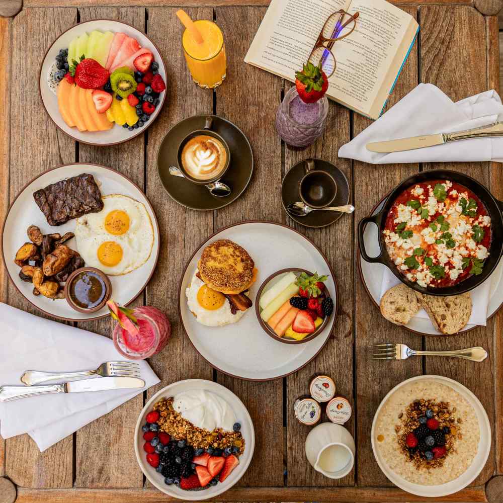 Wake up to The Grove, where breakfast isn’t just a meal, it’s a moment. Fresh, vibrant, and made to turn every morning into something memorable.