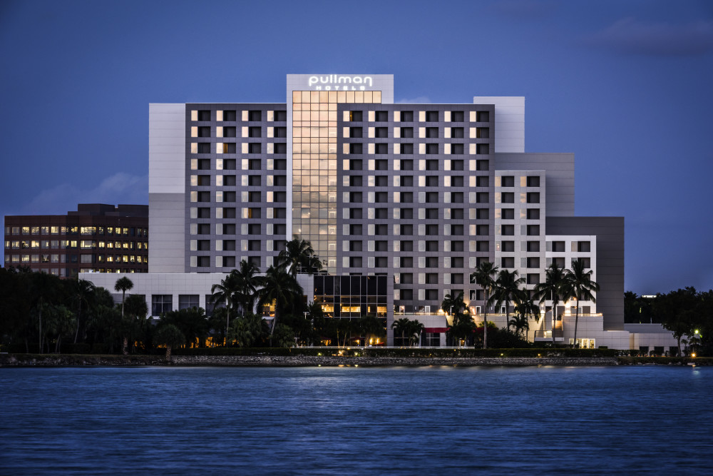 Exterior of Pullman Miami Airport