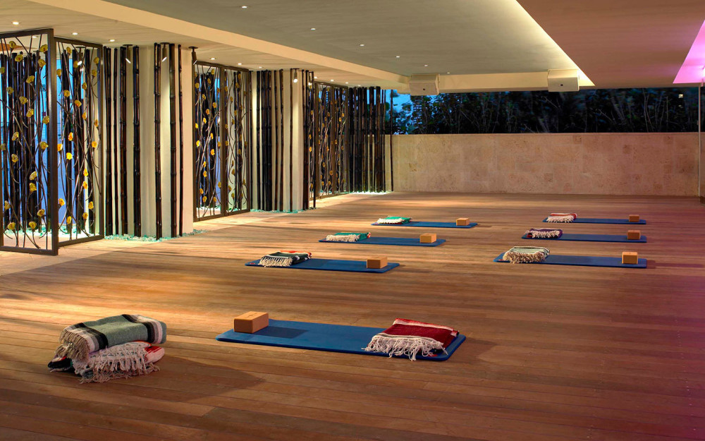 Carillon yoga room