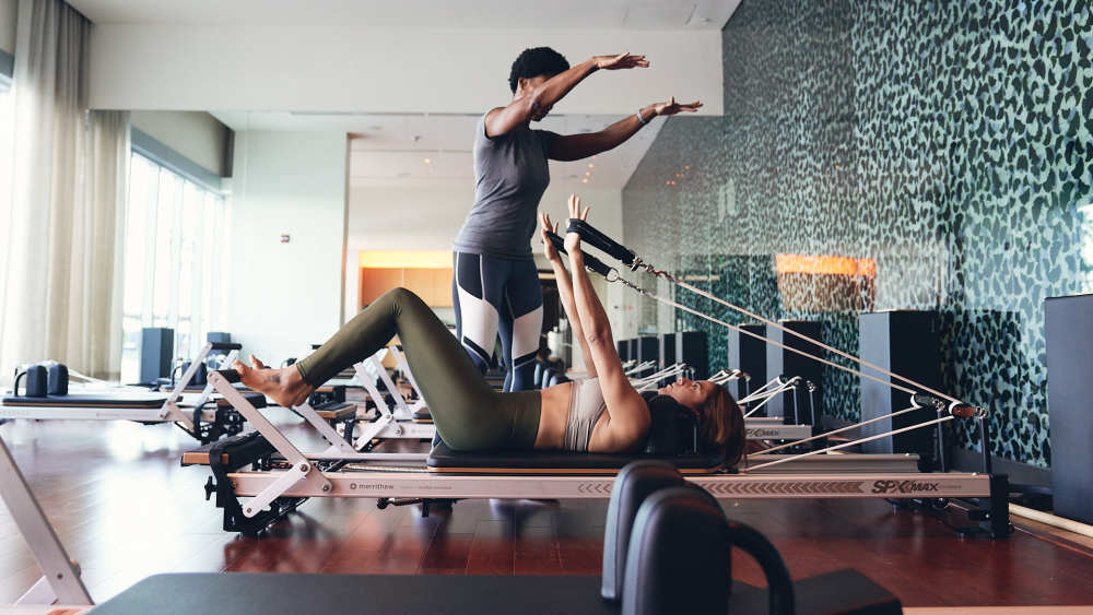 200+ weekly group fitness classes