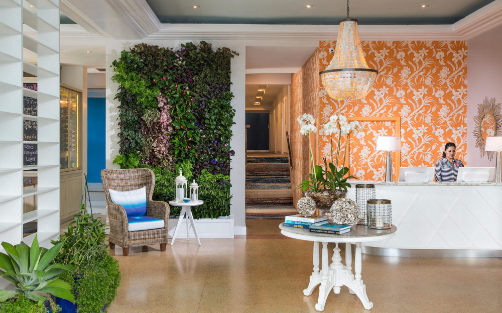 Hotel Lobby