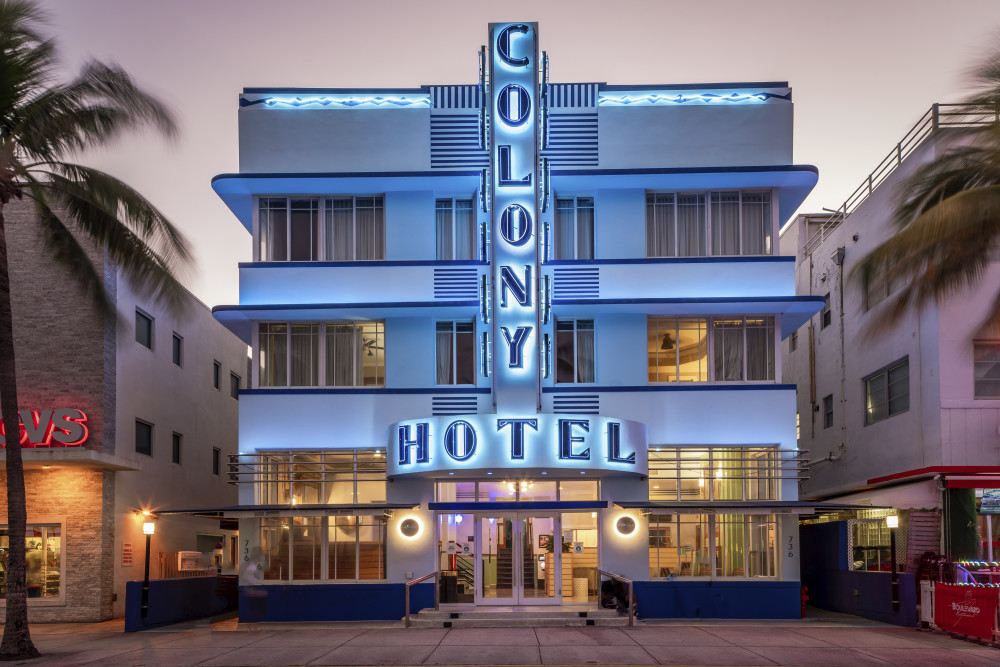 Front Entrance of the Colony Hotel
