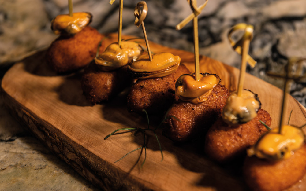 Confit mussels croquettes