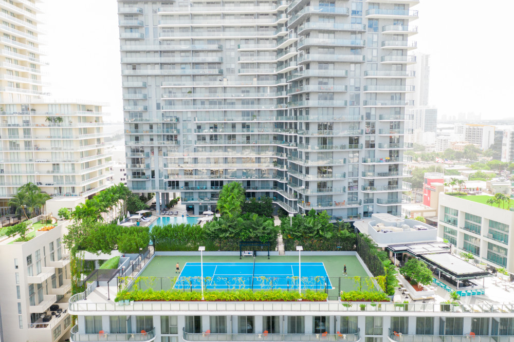 Hyde Midtown Tennis Court