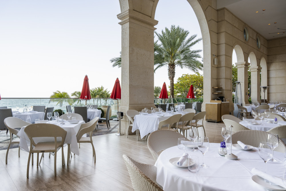 patio dining area