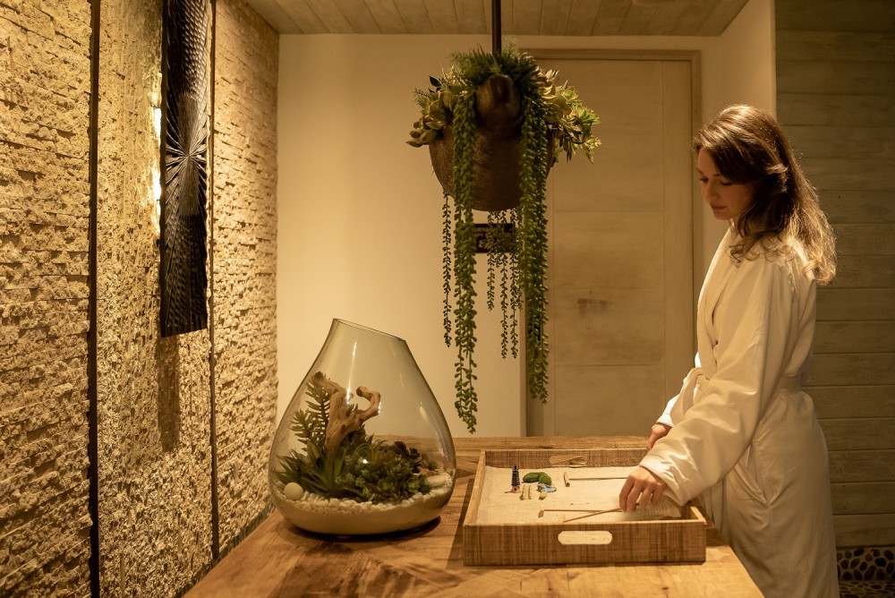 Sala de relajación en Esencia Wellness