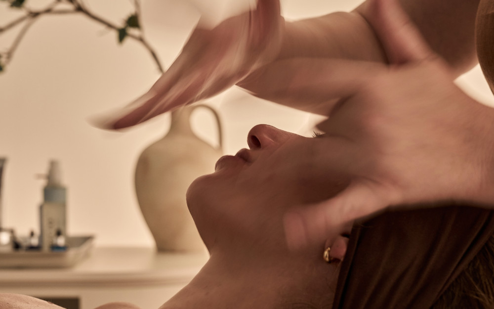 Lifting & Lymphatic Massage