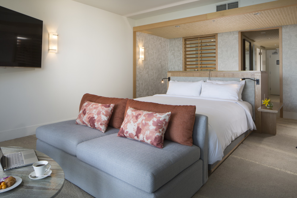 Junior Suite King Ocean View - Eden Roc Miami Beach