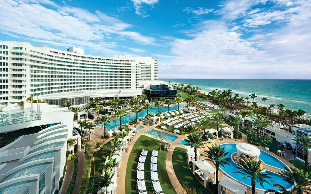Iconic Chateau Building and Poolscape Iconic Chateau Building and Poolscape