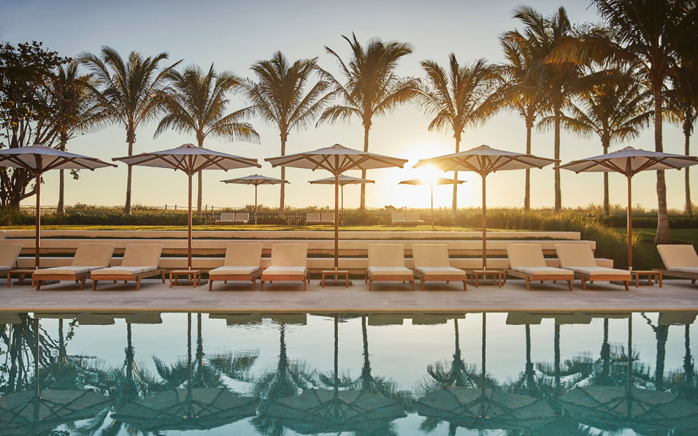 Oceanfront pool