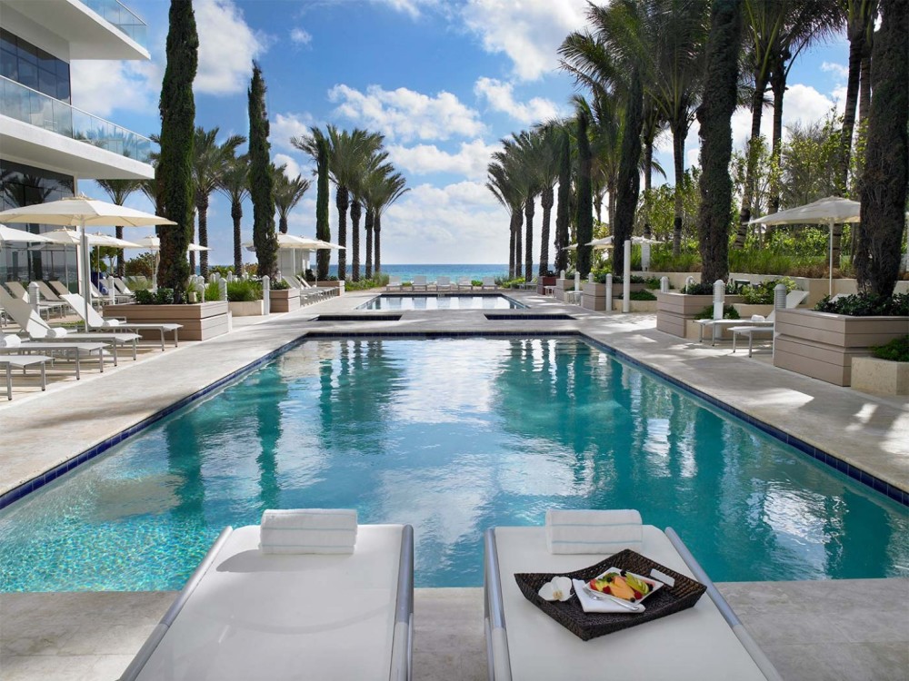 Beachfront Pools and Pool Chairs