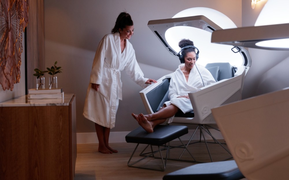 Immerse yourself in serenity with our high-tech sanctuary for meditation and relaxation. Your custom journey is enhanced with immersive soundscapes.