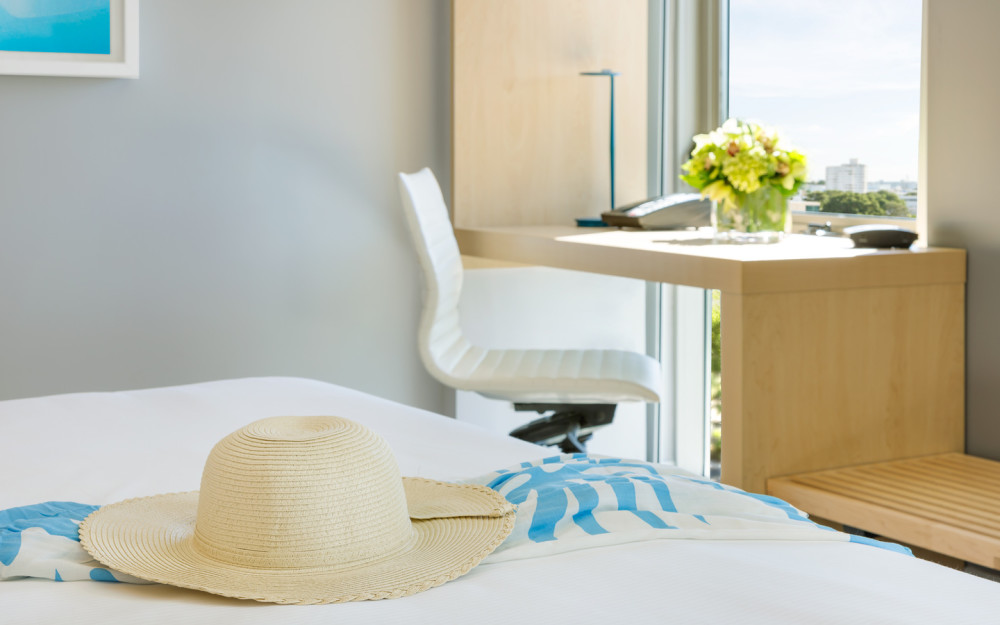 Gates Guestroom