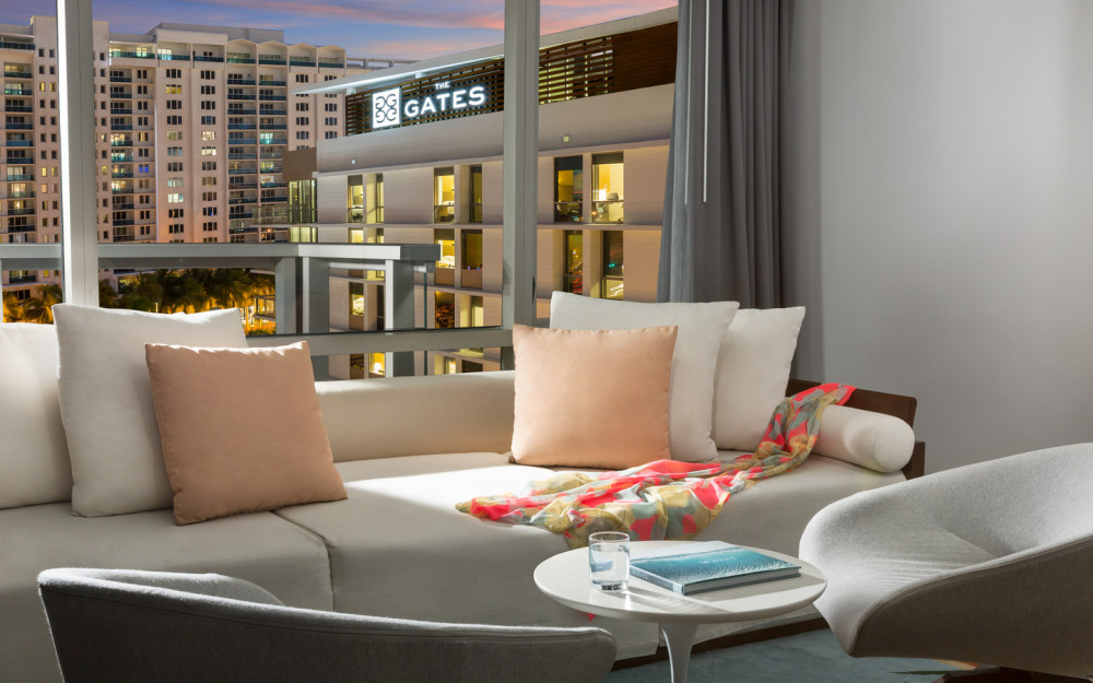 Gates Hotel South Beach Suite