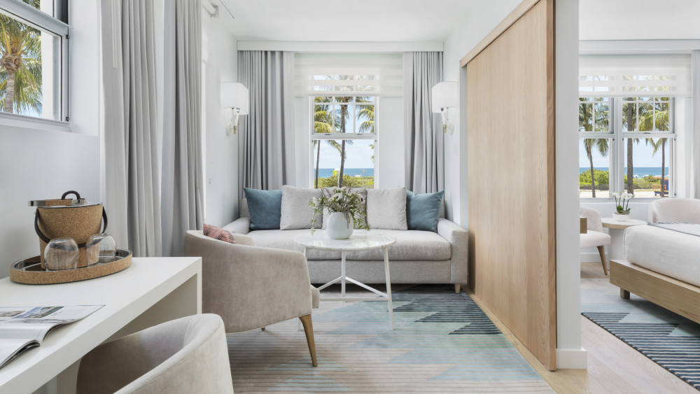 Gabriel South Beach - King Oasis Ocean Front Suite