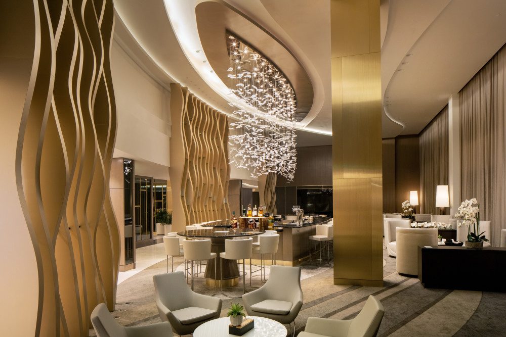 Hilton Aventura Bar area