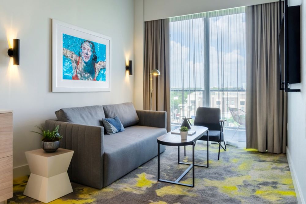 Hyde Suite