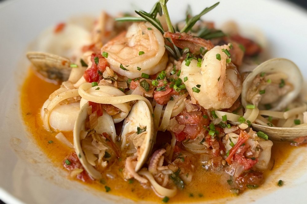 A Fish Called Avalon Dinner Special
