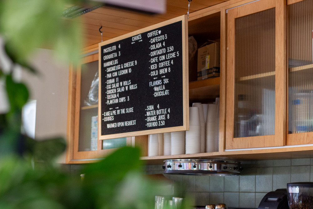 cafecitos and sweets to go