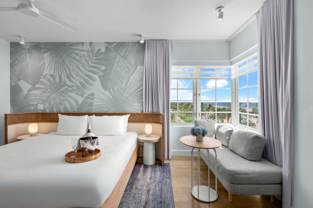 Park Central South Beach - Deluxe King Ocean Front