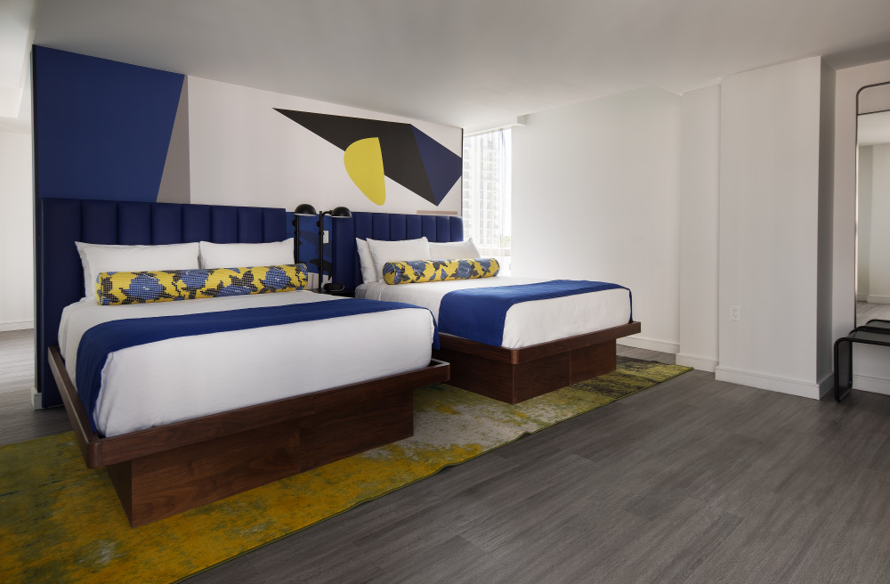 Suite Lit Queen-Size Double - 2 Lits Queen et 1 canapé-lit - Peut accueillir confortablement un maximum de 6 Invités